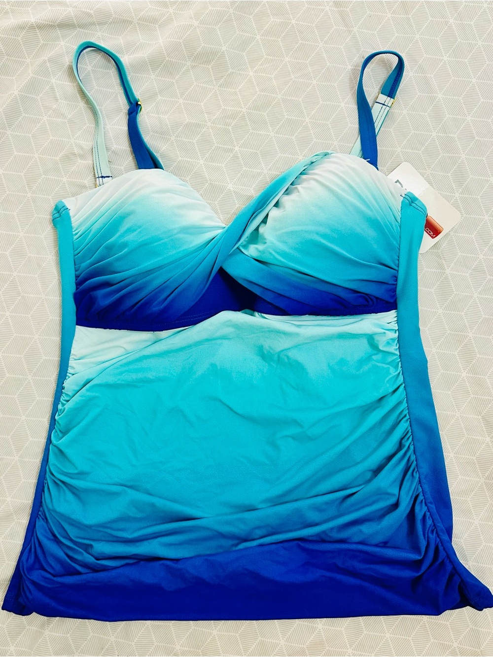 Brand New with tags: Rod Beattie Ombre Blue Tankini Top- size 10